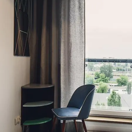 公寓 8th Floor